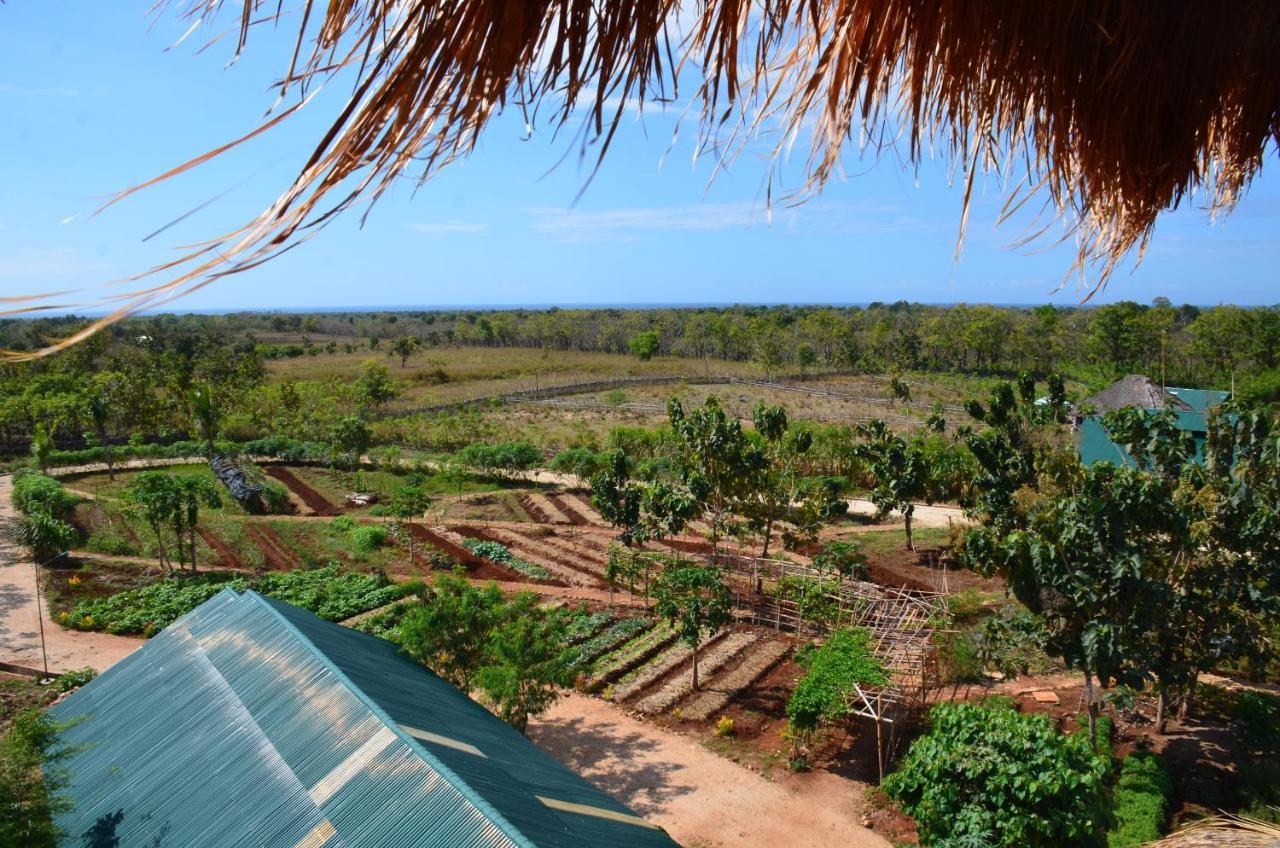 Maringi Sumba By The Sumba Hospitality Foundation Waikelo Exterior foto